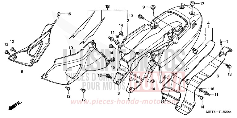 MOULURE DE SIEGE/COUVERCLE LATERAL de Varadero ABS SHIELD SILVER METALLIC (NH480) de 2004
